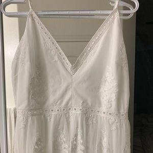 Embroidered maxi dress by socialite